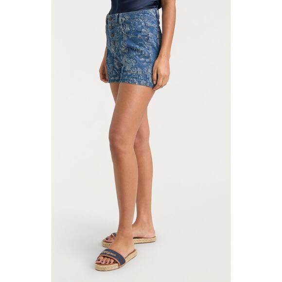 Cinq a Sept Sketchbook Floral Vivian Shorts in Indigo White 6 - Picture 3 of 6